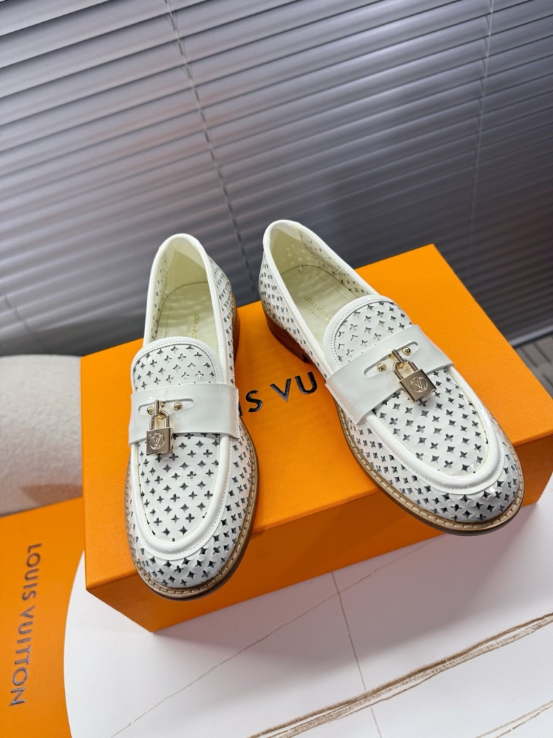 l0vis Vvtt0n low shoes